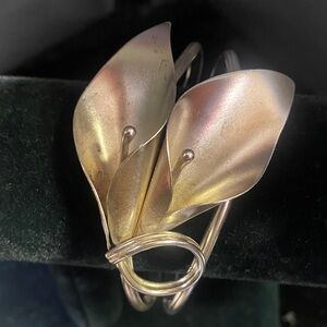 Sterling NYE Leaf bangle